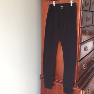 Roots sweatpants slim fitting size small black